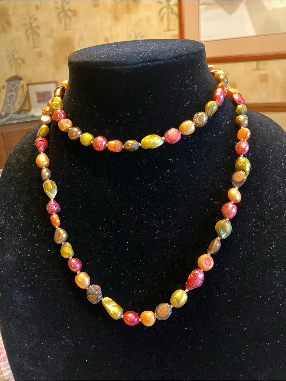 FRESH WATER PEARL NECKLACE IN MULTI-COLOR AUTUMN SHADES - Picture 4 of 13